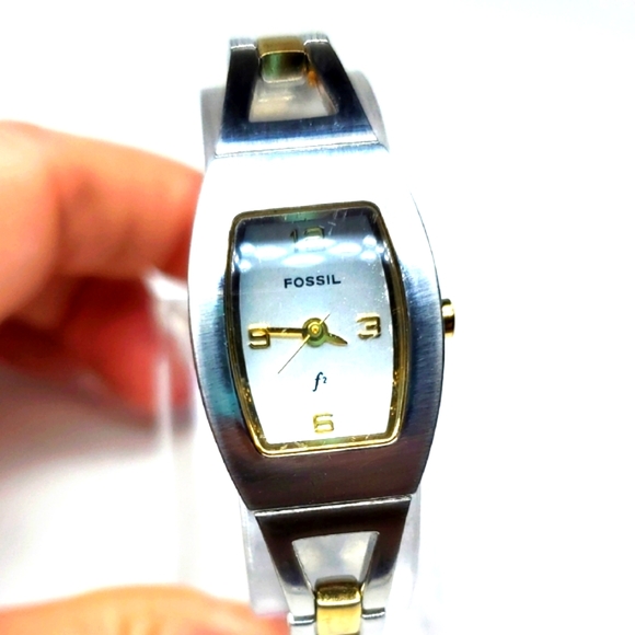 Vintage Fossil F² Watch ES-9382 Gold Silver Band Watch - Picture 1 of 11
